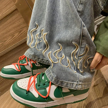FLAME EMBROIDED WIDE Y2K JEANS