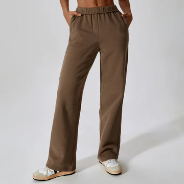 WIDE STRAIGHT LEG SWEATPANTS