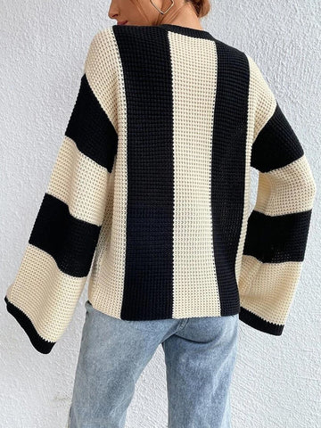 GRACE FLAIRED SWEATER